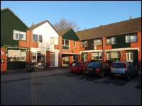 Dordrecht, Assumburg 100