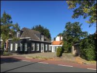 Winschoten, Stationsweg 1 en 1a